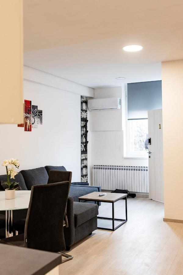 Apartmani Park Maksimir-Rebro Загреб Экстерьер фото