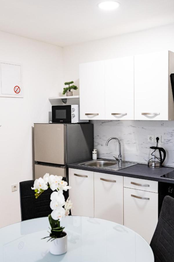 Apartmani Park Maksimir-Rebro Загреб Экстерьер фото