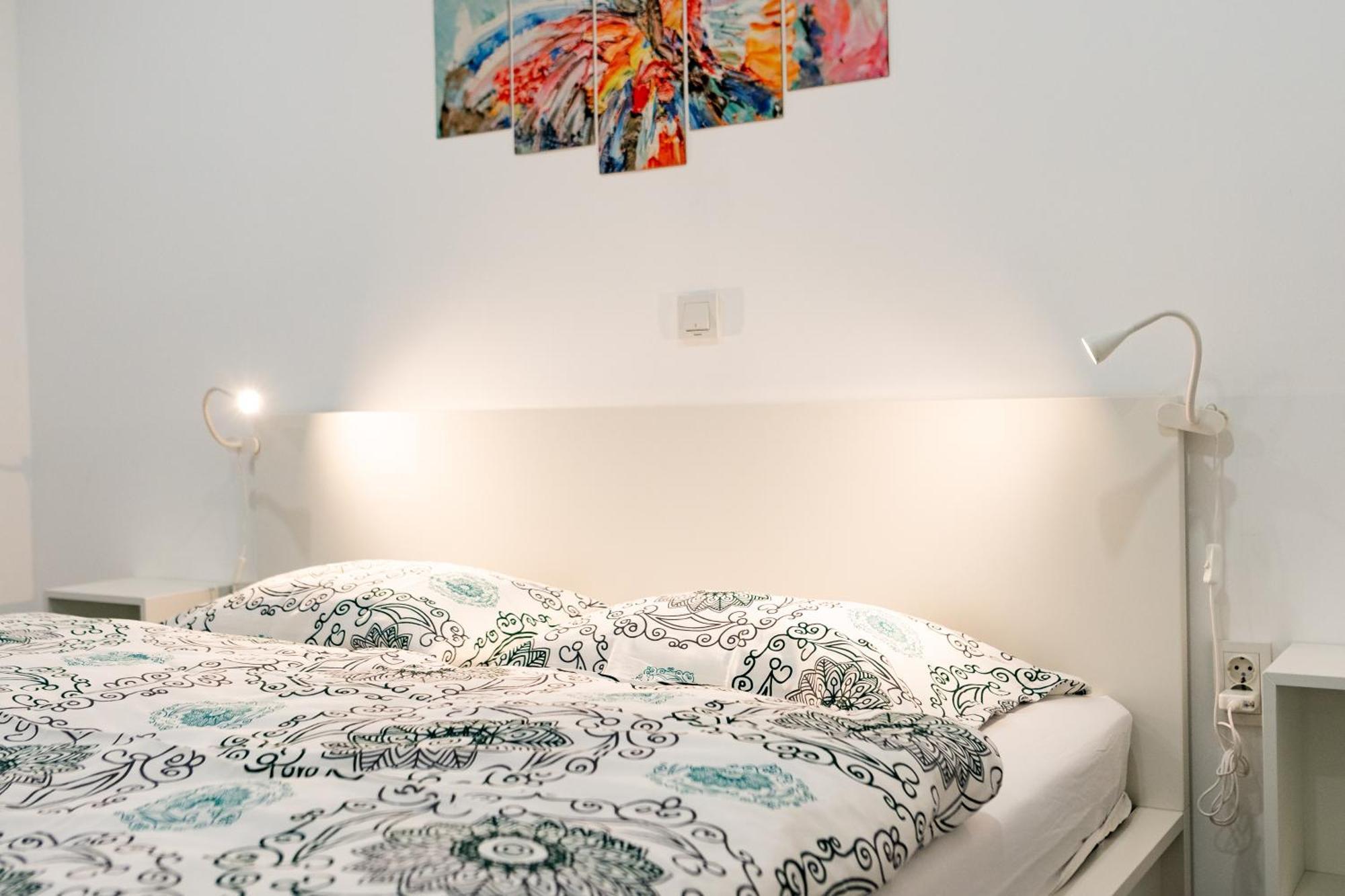 Apartmani Park Maksimir-Rebro Загреб Номер фото